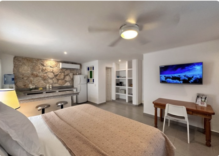 Studio Suite – Street View at Casa Tortugas Boutique Hotel
